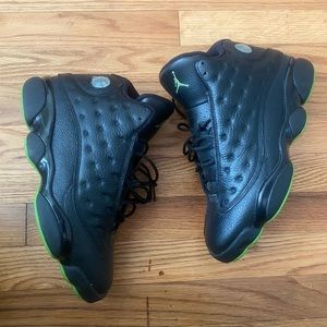 2017 Jordan 13 Altitude Size 9